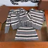 Senaste design Sticking Baby Clothes Set Fashion Knit Baby Boy Outfits 100 Wool tröja satser för att sticka klänning Vest Sweaters 3 Piece SU4191288