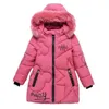 Chaqueta de invierno para niños, abrigo de algodón con capucha y cuello de lana estampado medio y largo para niños de estilo moderno 211027