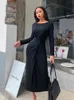 2020 Été Automne Casual Nouvelle Mode Femmes Taille haute Corée Taille haute Bow Sexy Fold Robe à manches longues Robes Maxi E144 X0521