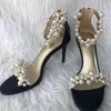2022 Ny A-Word Buckle White Pearl Sandals Kvinnor Mode Högklackat Stiletto Bröllop Skor Party Sandalias De Las Mujeres