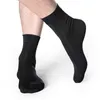 12 paires / lot plus Taille des hommes d'affaires hommes de désodorant équipage chaussettes de l'équipage respirant mâle couleur solide Taille américaine (7-11.5) UE 39-48