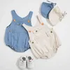 Modello Baby Boys Girls Summer Tuta Body Jeans chiari Triangolo Ha-yi Vestiti striscianti per inviare cappelli Pagliaccetti 210429