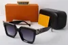 96006 Herren-Sonnenbrille, quadratisches Design, Brillen, Goldrahmen, Glaslinse, Damen-Sonnenbrille, Designer-Sonnenbrille, Top-Qualität, kostenlos, mit Paket