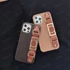 Top Flower Letter Handyhüllen für iPhone 13 13pro 12 Mini 12pro 11 Pro X Xs Max Xr 8 7 Plus AntiSkid Finger Strap Band Case Cover