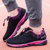 2021 Designer Running Skor för kvinnor Rose Red Fashion Womens Trainers Högkvalitativa Utomhus Sport Sneakers Storlek 36-41 WS