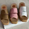 Дизайнерские женские тапочки Woody Wedge Mule Glyn Platform Espadrille White Printing Letter Canvas Sandal Высокие каблуки Плоские туфли с резиновой подошвой NO312