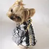 Vêtements de gilet en t-shirt en dentelle Dogs imprimés habiller les sweats morsures mobiles Corgi en peluche en peluche costume6853216