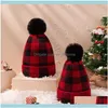 Décorations de fête de fête Fournitures de jardin à la maison d'hiver chaud à la mode Csual Plaid Woollen Hat Bonnet tricoté de Noël pour adultes1 Drop Delive