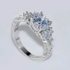 Кластерные кольца милая девочка круглую белое обручальное кольцо роскошное 925 серебряное серебро с серебристым серебристым