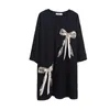 T-shirt con fiocco bianco nero da donna manica corta lunga o collo allentato estivo oversize B0282 210514