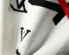2021 남성 디자이너 스웨터 편지 인쇄 이탈리아 디자이너 여성 남성 스웨터 고품질 캐주얼 라운드 긴 소매 자수 흰색 후드 티 셔츠