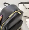 Bolsos de lujo Diseñador Damas Zaino Mochila Cross Montar Cartera de cuero Hardware de alta calidad Bolsa de viaje 312B