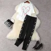 Sommardesigners Casual Outfits Kvinnor Mode Diamanter Lösa vit T-shirt och byxor Suit 2 Piece Matching Sets 210601