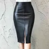 ブラックPUレザースカート女性2021ニューミディセクシーハイウエストボディコン分割スカートオフィス鉛筆スカートニーレングスプラスサイズx0522