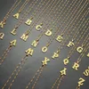 Gold 26 Buchstaben Halskette Charm personalisierte Alphabet A-Z Anhänger Halsketten Mode Twist Kette Schmuck für Frauen Männer Mädchen