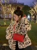 ぬいぐるみのジャケットの女性の冬の短い韓国語バージョンの緩い子羊ウールの毛皮の毛皮のヒョウの毛皮のコート女性冬211019