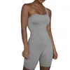 Vår sommar Sexig Ärmlös En Shoulder Skinny Korta Jumpsuits Fitness Jogging Sport Streetwear Solid Casual Playsuits 210604