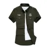 Мужская летняя армейская рубашка с короткими рукавами хлопчатобумажные военные Epalet груди карманы дизайн тонкий подходящий бизнес случайная мужская рубашка зеленый 210518