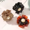 2021 Fashion Beautiful Acrylic Flower Pearl Flowers Hair Claws Hairpin Barrettes for Women Girl Accessories Headwear