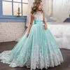 Tjejs klänningar Vintage Flower Girls Dress for Wedding Evening Barn Prinsessan Party Pageant Long Gown Kids Formal Clothes