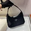 portafoglio di marca 5A di borse di moda di lusso, borsa a tracolla messenger errante portatile in peluche di alta qualità hobo per donna