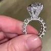 Huitan magnifique grande bague de fiançailles en forme de poire carré CZ bague de promesse meilleure bague de proposition pour petite amie femmes bijoux à la mode chaud X0715