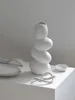 Elegancki biały w kształcie jaja wazon Matowy ceramiczny dekoracyjny stół wazon na kwiaty Kreatywny domowy biurowy salon Kuchnia Decor 210623