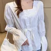 AELEGANTMIS Regulowany Talia Kobiety Bluzka Elegancka Kołnierz SQure Koszulki Kobiet Vintage Stylowe Topy Biały Chic Koreański 210607
