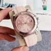 クラシックな女性の時計ブランドのゴムファッションカジュアルな時計40mmの女性のドレス腕時計モントルレスデラックス