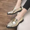 Nytt glänsande läder guld svart plattform avslappnad oxford skor för män formell bröllop prom klänning homecoming sapato social masculino