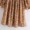 Puwd söta kvinnor fyrkantiga krage elastisk klänning sommar mode damer strand stil söt kvinnlig cashew blommor mini 210522