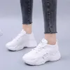 Femmes Chaussures Casual Mode Wedges Chunky Plate-forme Baskets Marque Dames Femme De Luxe Designers Chaussures pour Femmes