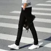 Jeans da uomo Fashion 2022 Business Pure Black And White Sezione sottile Dritto Slim Young Student Casual Adolescente Pantaloni a matita