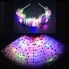 Décoration de fête Glow Light Girl Enfant Dot Tutu Jupe Leis Fleur Couronne Couronne Ensemble Cadeau D'anniversaire Noël Led Vêtements 3-12 Ans Néon