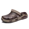Sälja bra sommar bekväma herrkvinnors sandaler klassiker utomhus hål sko strand tofflor dam gentlemen flip flops barn promenader