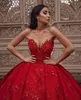 2021 Luxo Vermelho Quinceanera Vestidos Bola Vestido Sweetheart Lace Appliques 3D Floral Flores Flores Lantejoulas Cristal Grânulos Formal Party Prom Noite Vestidos Robe de Mariage