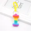 Accessoires Decompressie Toy Rainbow Color Letter PVC Sleutelhanger Hanger Zachte Rubber Siliconen Anti Stress Fidget Pop Hangers 2350 Y2