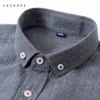 USHARK Camisa a rayas de franela para hombres Blusa Camisas casuales de manga larga Hombre Algodón Negocio Formal Vestido negro Camisas con estilo 210603