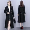 Casacos de trincheira feminina Casaco de comprimento médio 2021 outono/inverno estilo coreano Slim Lace-up Long preto tamanho grande