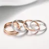 Anello in acciaio inossidabile di moda semplice scrub Anello da donna di alta qualità 2 mm di larghezza Regalo di gioielli con dito color oro rosa per ragazza