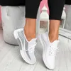 Kadın Sneakers Kadın Örgü Vulkanize Bayanlar Loafer'lar Kadın Rahat Yürüyüş Ayakkabısında Kayma kadın Nefes Ayakkabı Artı Boyutu 43 Y0907