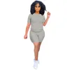 Designer Designer Dressits Yoga Sports Suit 2 Piece Set Plus Size T-Shirt Spodenki Stroje Koszulka z krótkim rękawem Koszulki Trójniki Pullover Tights Sportswear K0666