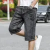 Short en jean pour homme grande taille Plus grand 38 40 42 44 été Bermudes culotte en jean longueur au genou gris Jean court homme 210518