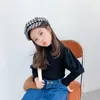 Maglietta a maniche lunghe per ragazze con arrivo autunnale Maglietta a sbuffo dal design coreano per bambini 210528