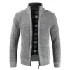 Jaqueta masculina de primavera Slim Fit Sky Collar Jaquetas Zipper Homens de algodão sólido espesso Quente casual camisola casaco homens 211103