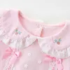 Baby Girl Koreansk stil Romper Född Broderi Rompers Sommar Spädbarn Bomull Mjuka Kläder Tjejer Lace Pink Jumpsuit Twin Outfits 210615