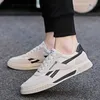 2021 Damen Herren Trainer Sport Laufschuhe Casual Flache Sohle Sneakers Herren Läufer Canvas Tuch Grenzüberschreitend Sommer Schwarz Rot Weiß Code: 33-6806