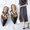 Sandalias Baotou sexy para mujer, zapatillas planas de verano para mujer, decoración de hilo de perlas, zapatos de mujer dulces puntiagudos de cuero de alta calidad