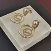 Earing F Designer Orecchini di moda per le donne Gioielli Lettera Love Luxurys Designer Orecchini Borchie Moda Des Boucles Oreilles Ear5828937