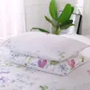 2 / 3pcs Vacker blomma fjädervågryck sängkläder Set Soft Andas Duvet Täckkudde Fullt Queen King Size BedClothes 211007
